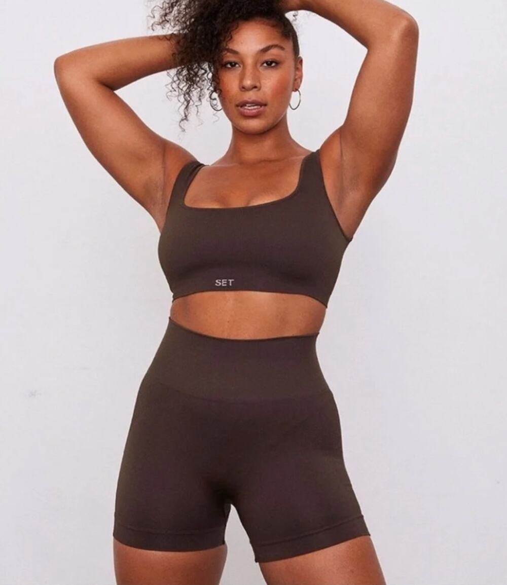 SET Active Set Small Brown Sculptflex Ribbed Square Neck Bra Shorts Yoga Pilates